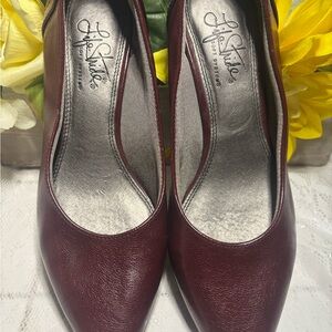 Life Stride Women's Deep Red Heels